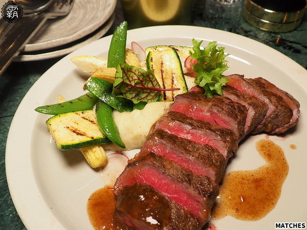 Matches 餐酒館:Matches微醺,燈光美氣氛佳的歐風餐廳菜色新改版,爐烤紐約客軟嫩多汁~ Matches 餐酒館:Matches微醺,燈光美氣氛佳的歐風餐廳菜色新改版,爐烤紐約客軟嫩多汁~