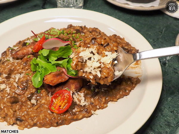 Matches 餐酒館:Matches微醺,燈光美氣氛佳的歐風餐廳菜色新改版,爐烤紐約客軟嫩多汁~ Matches 餐酒館:Matches微醺,燈光美氣氛佳的歐風餐廳菜色新改版,爐烤紐約客軟嫩多汁~