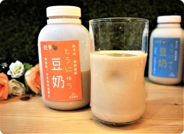 豆豆客棧生機豆漿專賣店:【豆漿推薦】豆豆客棧 - 全豆豆漿第一品牌,濃郁營養又美味,六種口味提供完整營養