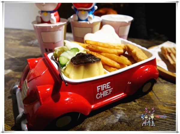 桃園美食,八德美食,晨初好食,早餐,牽絲,犯規,花牆,網美,好拍