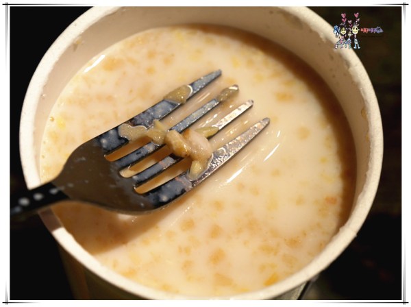 桃園美食,八德美食,晨初好食,早餐,牽絲,犯規,花牆,網美,好拍