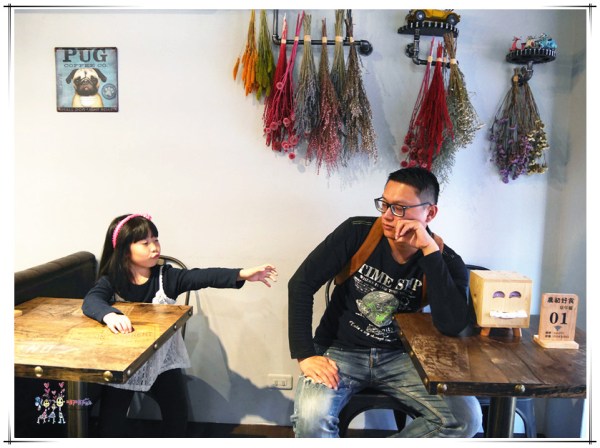 桃園美食,八德美食,晨初好食,早餐,牽絲,犯規,花牆,網美,好拍