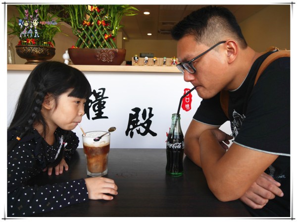 糧殿燒餃子,龍潭美食,桃園美食,日式料理,燒餃子,煎餃,IG,玉子燒,804美食,正妹