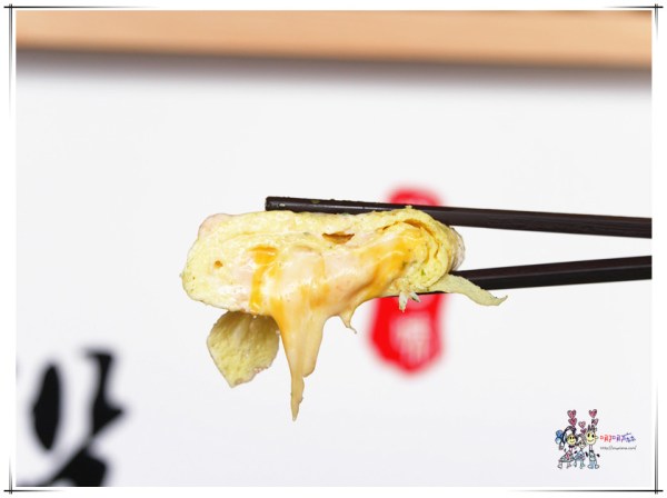 糧殿燒餃子,龍潭美食,桃園美食,日式料理,燒餃子,煎餃,IG,玉子燒,804美食,正妹