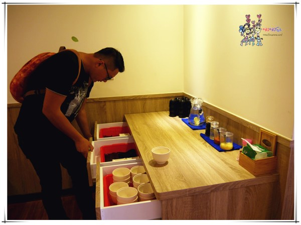 糧殿燒餃子,龍潭美食,桃園美食,日式料理,燒餃子,煎餃,IG,玉子燒,804美食,正妹