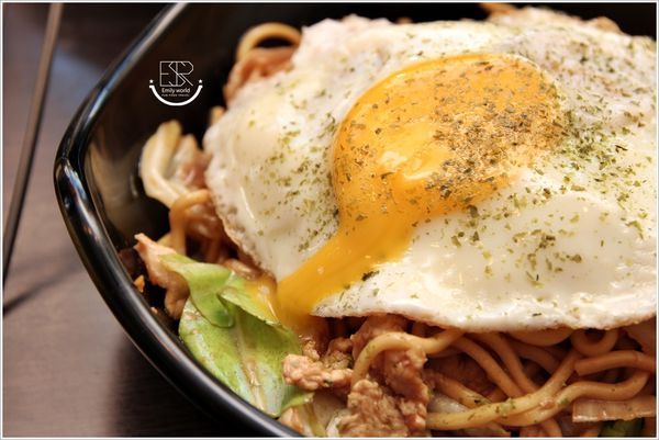 糧殿燒餃子 (14).JPG