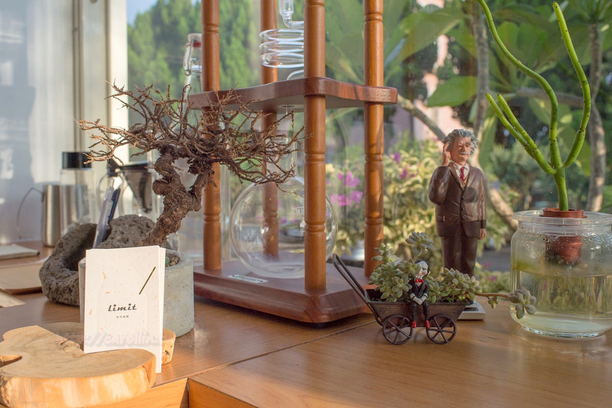 《Limit 手作糕點》假日限定的隱藏版甜點店 - 卡琳。摸魚兒趣