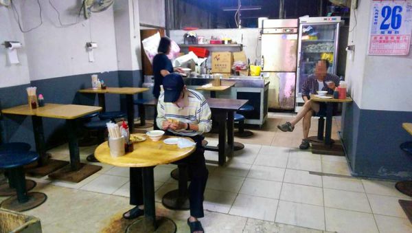 【三重美食】正義豆漿店-不少人推薦的燒餅、蛋餅豆漿店