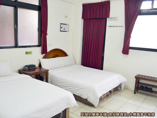 永樂園青年旅館29-經濟３人房(一大一小床)