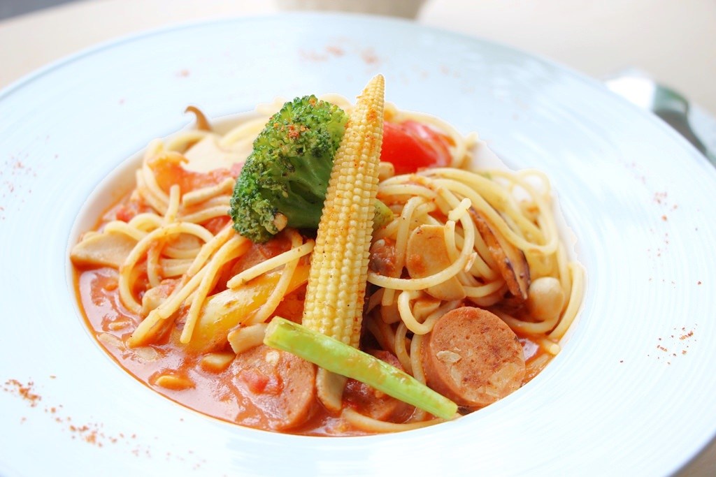 台中蔬食餐廳，寶草好時光! - 微笑Joe幸運