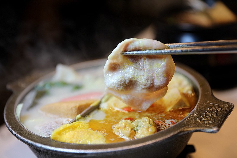 中和美食老先覺功夫窯燒鍋麻辣鴛鴦鍋推薦119