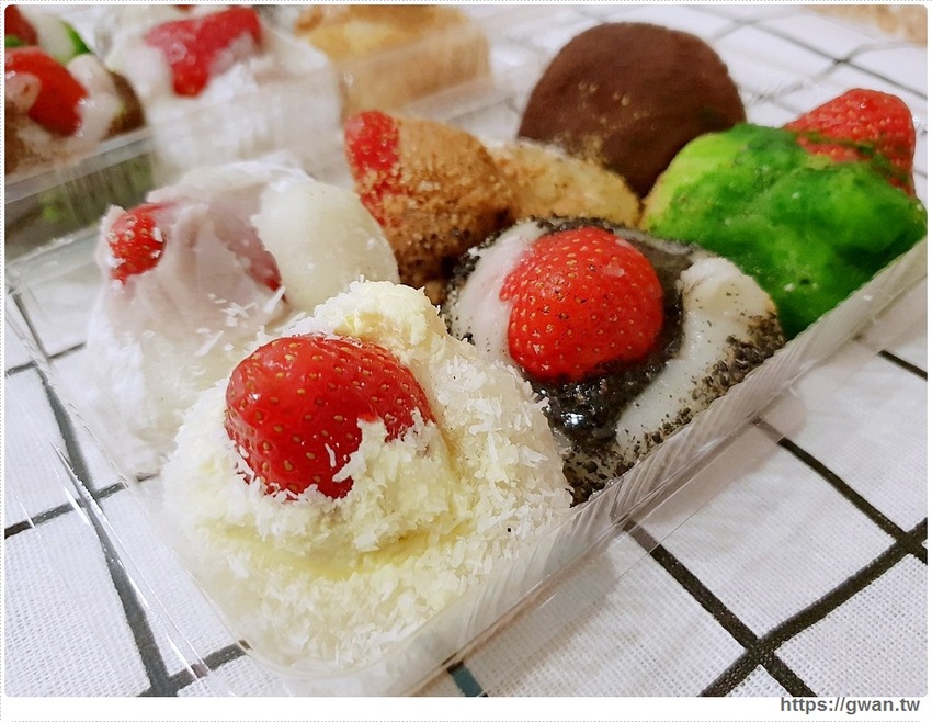 郵局前長長人龍!!排隊不是領錢,只為冬季限定這一顆~