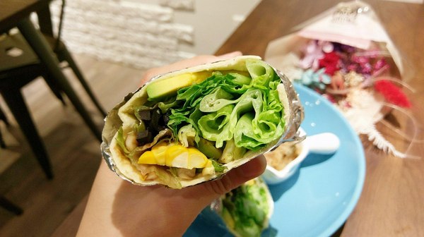 Choplachopla salad bar 恰拉恰拉自選沙拉吧：Choplachopla salad bar 恰拉恰拉自選沙拉吧-台中西區蔬食沙拉吧  前一天吃大餐的罪惡感  就來這邊消除吧