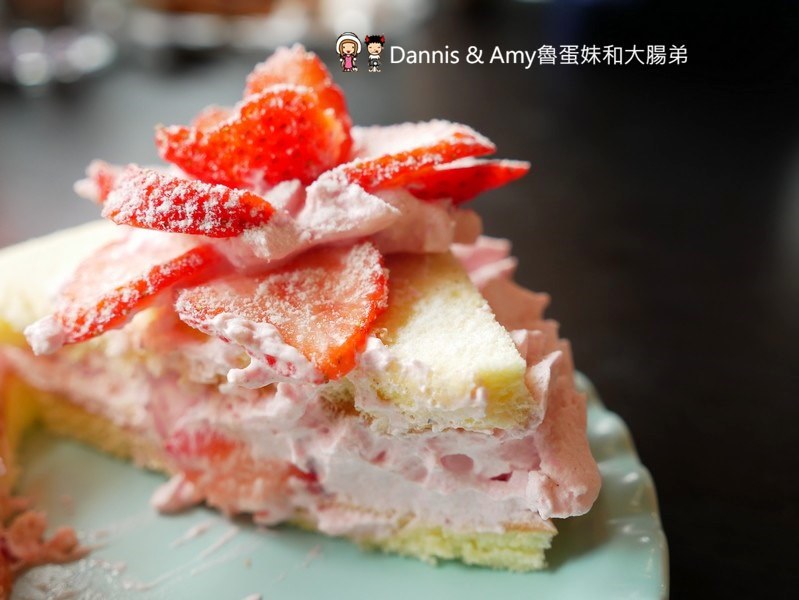 《新竹約會餐廳推薦》荷芙亭。可愛貓咪x免費韓服體驗x浪漫IG打卡絕美花牆咖啡廳 。朋友閨密網美最愛下午茶甜點,早午餐︱ 影片