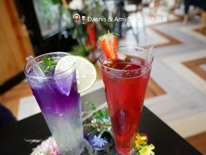 《新竹約會餐廳推薦》荷芙亭。可愛貓咪x免費韓服體驗x浪漫IG打卡絕美花牆咖啡廳 。朋友閨密網美最愛下午茶甜點,早午餐︱ 影片