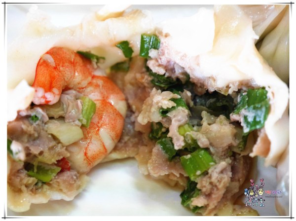 桃園美食,忠貞市場,忠貞美食,中壢美食,湯包,蒸品湯包,鮮蝦湯包,CP值