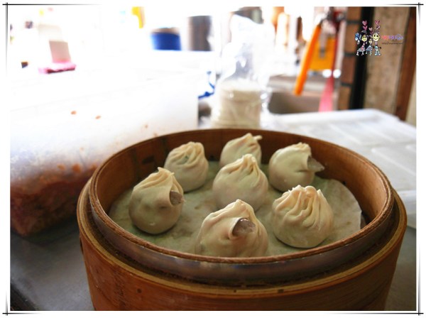 桃園美食,忠貞市場,忠貞美食,中壢美食,湯包,蒸品湯包,鮮蝦湯包,CP值