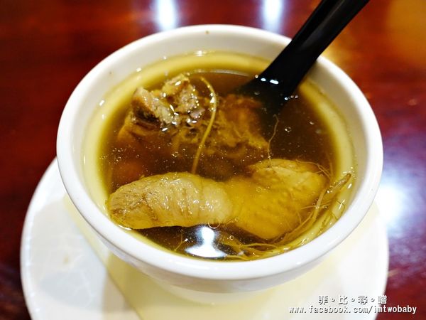 蒸棧港式小館:【捷運南京復興站】蒸棧港式小館 以親民價格就能品嚐道地的香江美食!精緻港點/美味蒸飯/原盅雞湯讓您大大滿足!捷運美食 蒸棧港式小館:【捷運南京復興站】蒸棧港式小館 以親民價格就能品嚐道地的香江美食!精緻港點/美味蒸飯/原盅雞湯讓您大大滿足!捷運美食