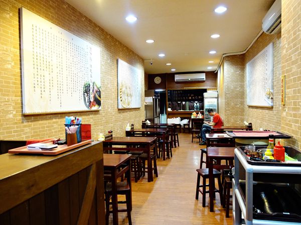 蒸棧港式小館:【捷運南京復興站】蒸棧港式小館 以親民價格就能品嚐道地的香江美食!精緻港點/美味蒸飯/原盅雞湯讓您大大滿足!捷運美食 蒸棧港式小館:【捷運南京復興站】蒸棧港式小館 以親民價格就能品嚐道地的香江美食!精緻港點/美味蒸飯/原盅雞湯讓您大大滿足!捷運美食