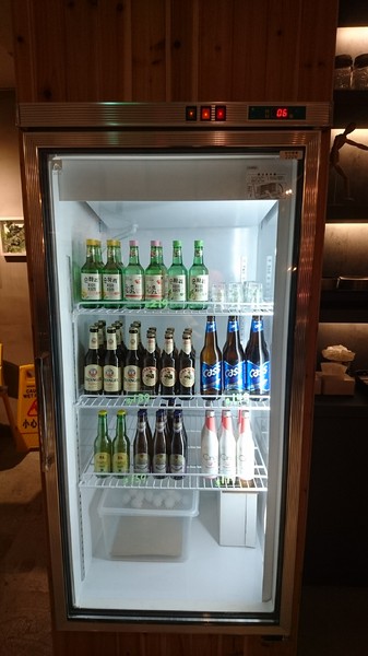 KATZ Fusion Restaurant 卡司複合式餐廳 高雄文化中心店:高雄~KATZ Fusion Restaurant 卡司複合式餐廳~起司炸雞超多汁~工業風舒適裝潢~聚餐的好去處~