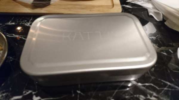 KATZ Fusion Restaurant 卡司複合式餐廳 高雄文化中心店:高雄~KATZ Fusion Restaurant 卡司複合式餐廳~起司炸雞超多汁~工業風舒適裝潢~聚餐的好去處~