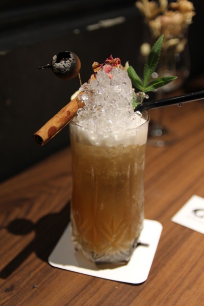 [新北]新店大坪林站Olí西班牙餐酒館 慶生聚餐推薦 調酒與餐點讓人為之驚艷