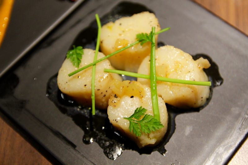 [新北]新店大坪林站Olí西班牙餐酒館 慶生聚餐推薦 調酒與餐點讓人為之驚艷