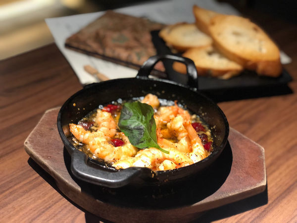 (大坪林)超低調!藏身捷運對面巷弄民宅~ 超美味歐風餐酒館從開胃菜到甜點樣樣超驚豔-Olí