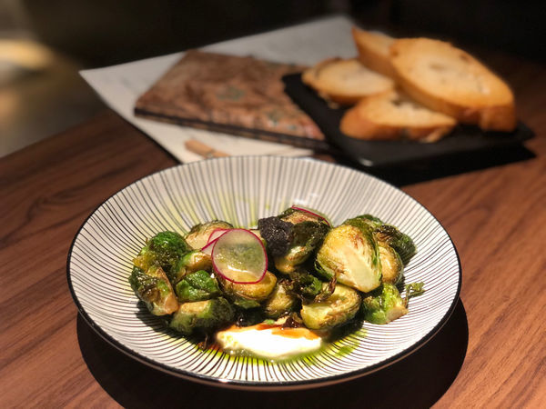 (大坪林)超低調!藏身捷運對面巷弄民宅~ 超美味歐風餐酒館從開胃菜到甜點樣樣超驚豔-Olí