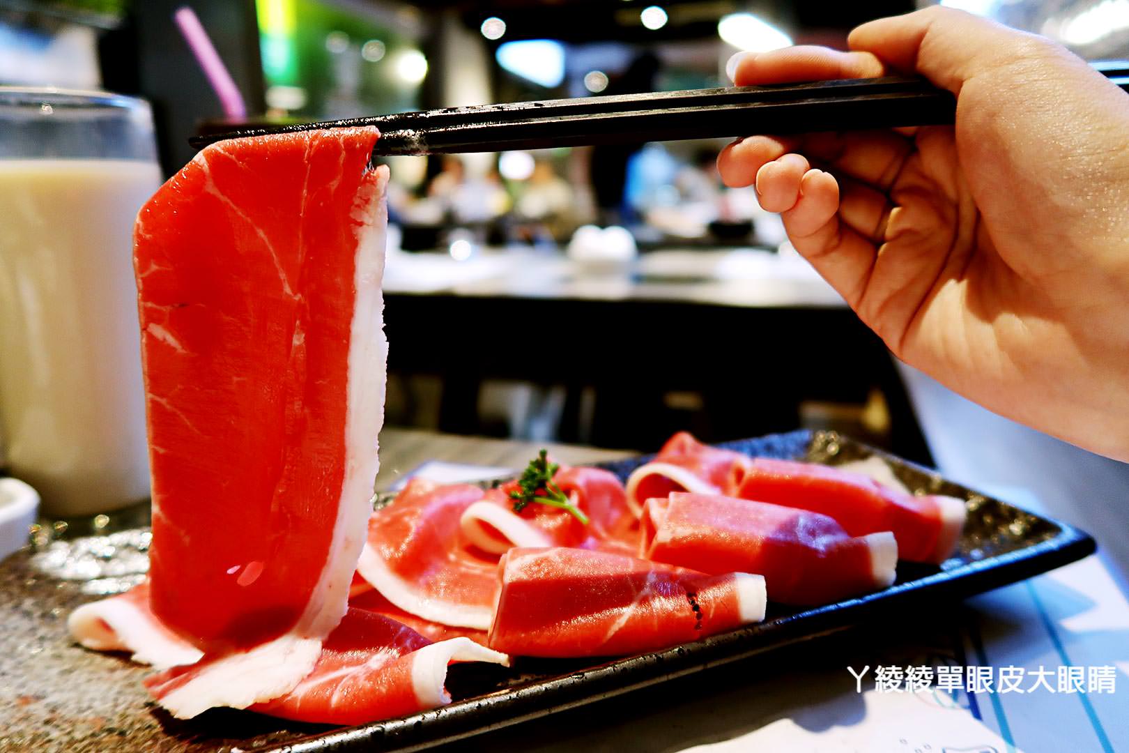 新竹超人氣石頭火鍋推薦！《石研室》文青工業風的實驗室主題餐廳