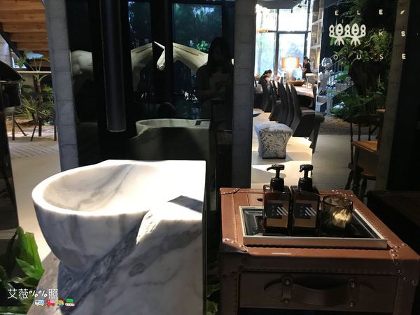 樂樂書屋 LELE BOOKS HOUSE