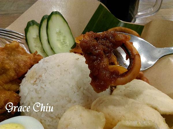 池先生 椰漿飯炸雞配參芭透抽 公館美食 馬來西亞料理 台北星馬料理
