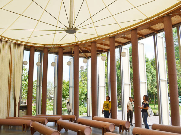 紙教堂25-挑高的內部空間