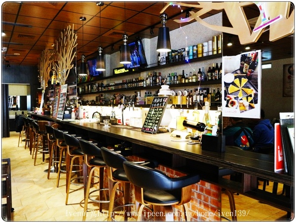 滿溢No.2石頭火鍋、韓式燒肉吧：《新竹火鍋》傳承50年沙茶火鍋\古早精緻的鍋品\與朋友幸福滿溢聚餐在『滿溢No.2石頭火鍋、韓式燒肉吧（新竹）』