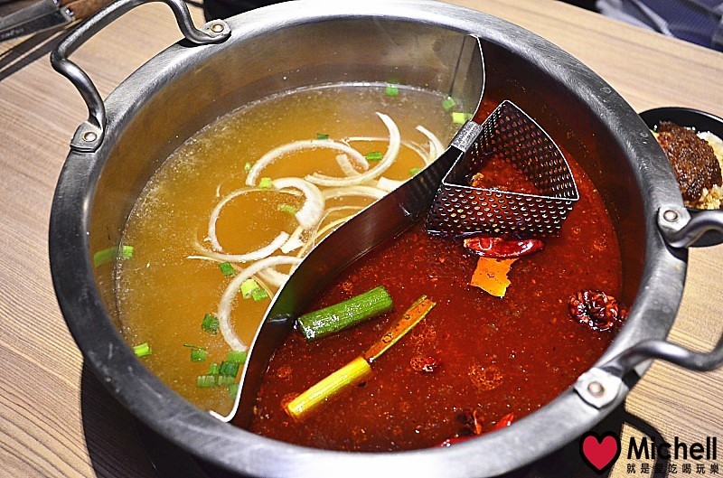 肉多多火鍋(大安信義店)