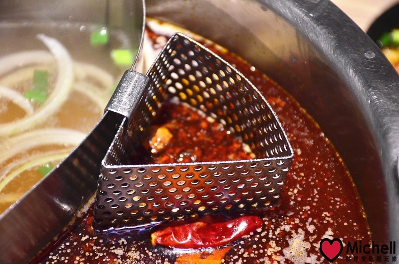 肉多多火鍋(大安信義店)