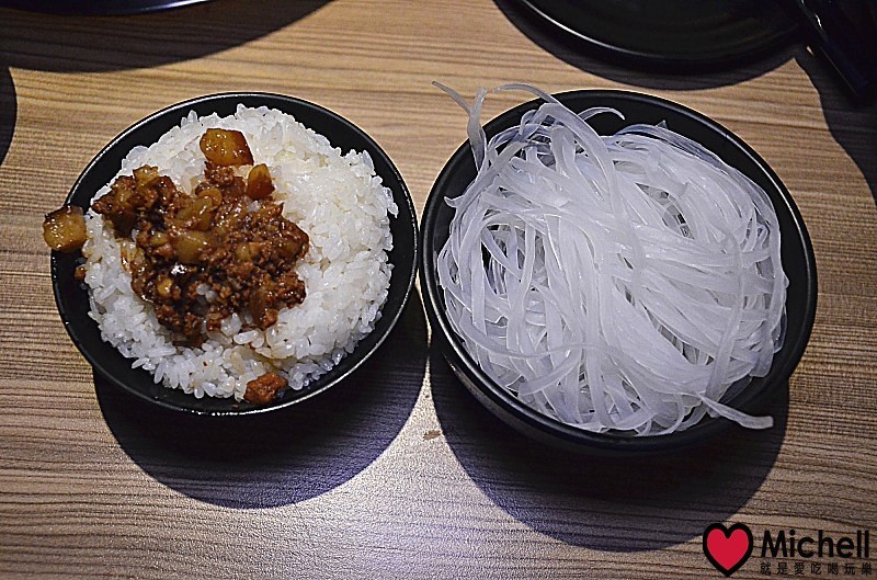 肉多多火鍋(大安信義店)