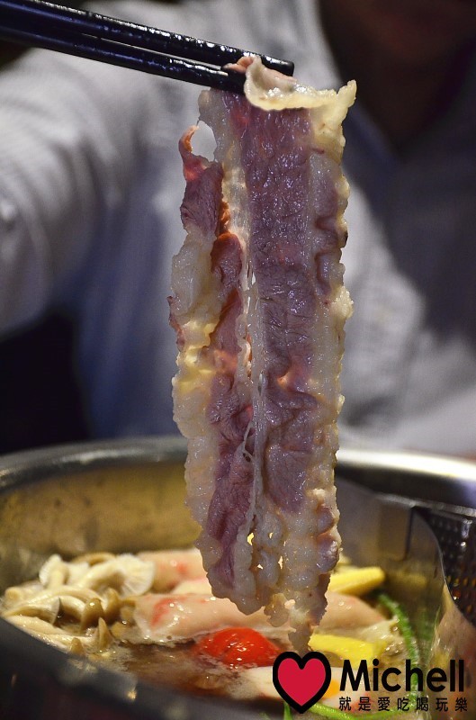 肉多多火鍋(大安信義店)