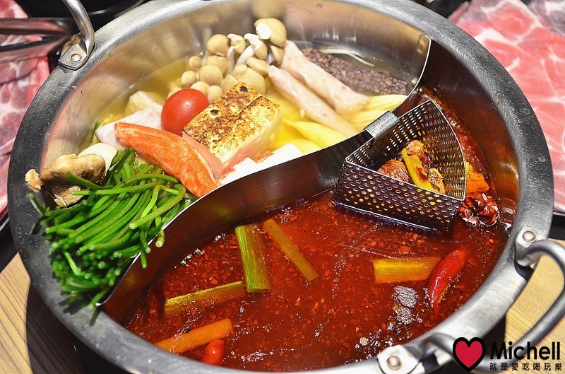 肉多多火鍋(大安信義店)