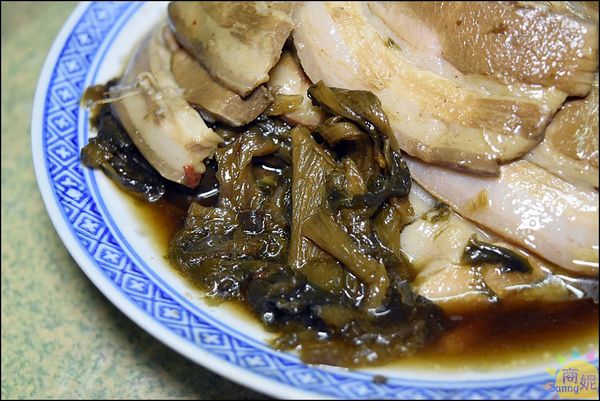 阿東師美食特區：台中平價熱炒。阿東師。每日現炒餐廳菜色百元價位一點利黃昏市場超人氣熱炒主婦最愛!