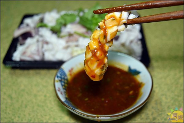 阿東師美食特區：台中平價熱炒。阿東師。每日現炒餐廳菜色百元價位一點利黃昏市場超人氣熱炒主婦最愛!
