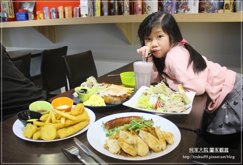 台北SWAG BRUNCH(桌遊早午餐+捷運民權西路) 15.JPG