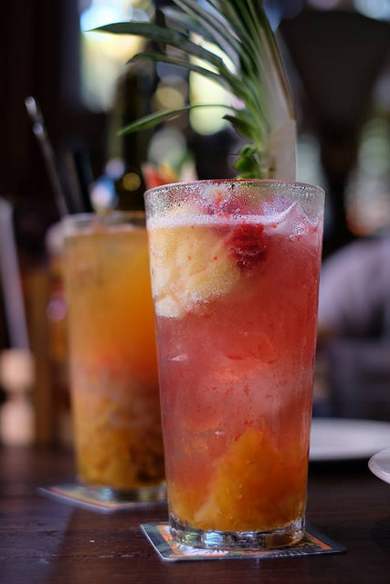 21557741_1567074236646890_1351961951705462021_n