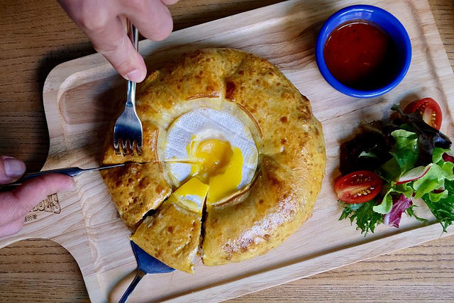 21557504_1567072919980355_3101732850941597536_n