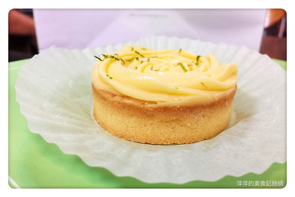 【台中美食】Cream Tea ~ 訂單滿到半年後嘍/療癒系甜點又美又好吃❤️檸檬塔、司康都超讚/食尚玩家強烈強薦