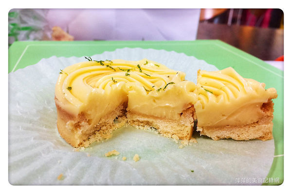 【台中美食】Cream Tea ~ 訂單滿到半年後嘍/療癒系甜點又美又好吃❤️檸檬塔、司康都超讚/食尚玩家強烈強薦