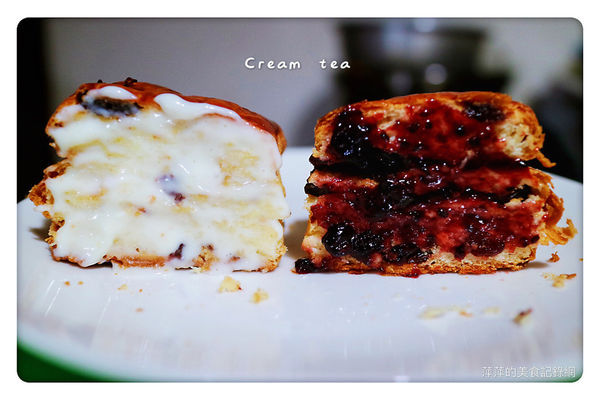 【台中美食】Cream Tea ~ 訂單滿到半年後嘍/療癒系甜點又美又好吃❤️檸檬塔、司康都超讚/食尚玩家強烈強薦