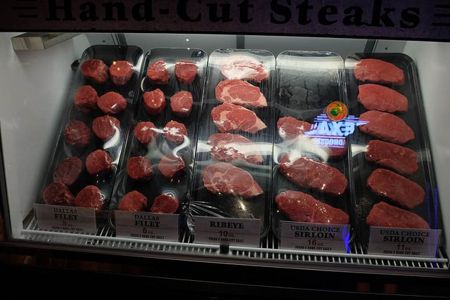 22154456_1581952495159064_5334585673562097652_n