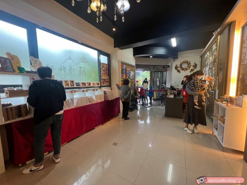 OMG 畫框博物館 │宜蘭景點•好拍,好看,好玩!親子旅遊～