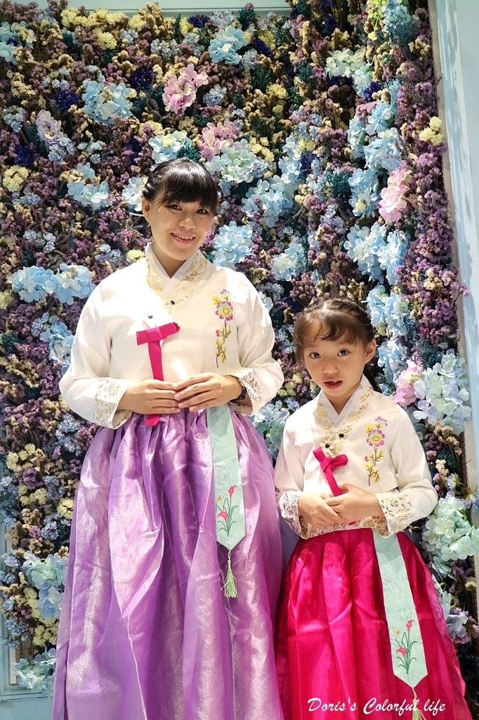 1111 韓服美拍不光棍_171112_0229.jpg